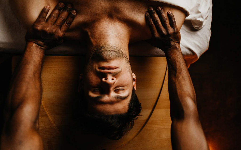 Ayurveda Therapie mit Massagen