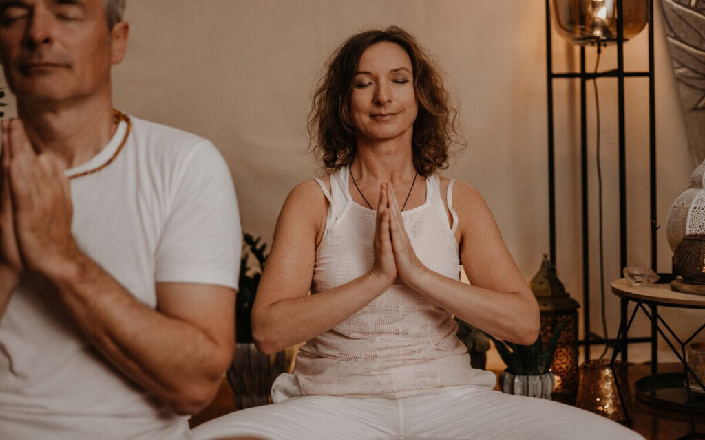 Pranayama Bedeutung für Körper und Geist The Importance of Pranayama for Body and Mind